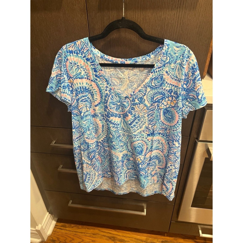 Lilly pultizer women's V-neck T-shirt‎ blue pink print women's Large